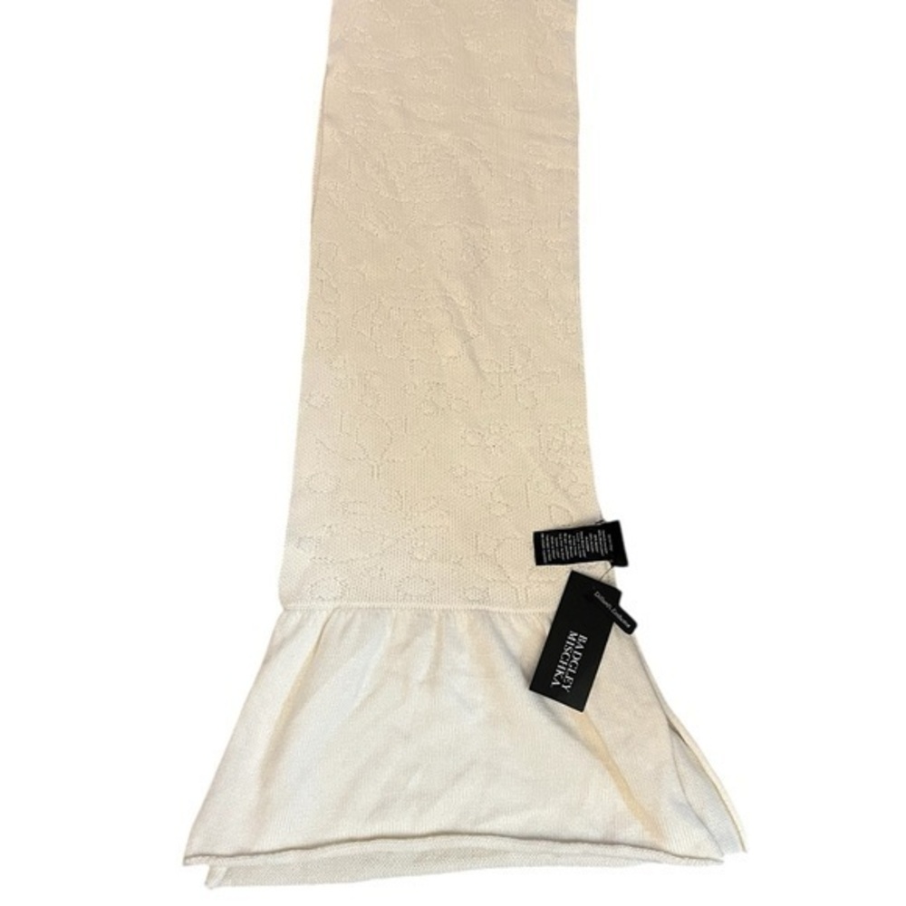 NWT Badgley Mischka Solid Ivory / Cream Floral Knit Wool Blend Scarf